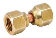 BRASS-114 US4-10 SWIVEL FEMALE FL CONN. 5/8