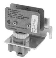 P658B1012 PNEU. P.E. SWITCH PNL MNT. HONEYWELL